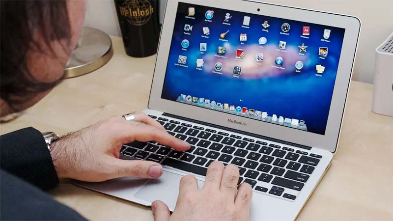 Review Harga Macbook Air 11 Inch Core I5 Ram 4 Gb Os X El Capitan